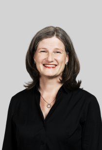 Nadine Vögeli